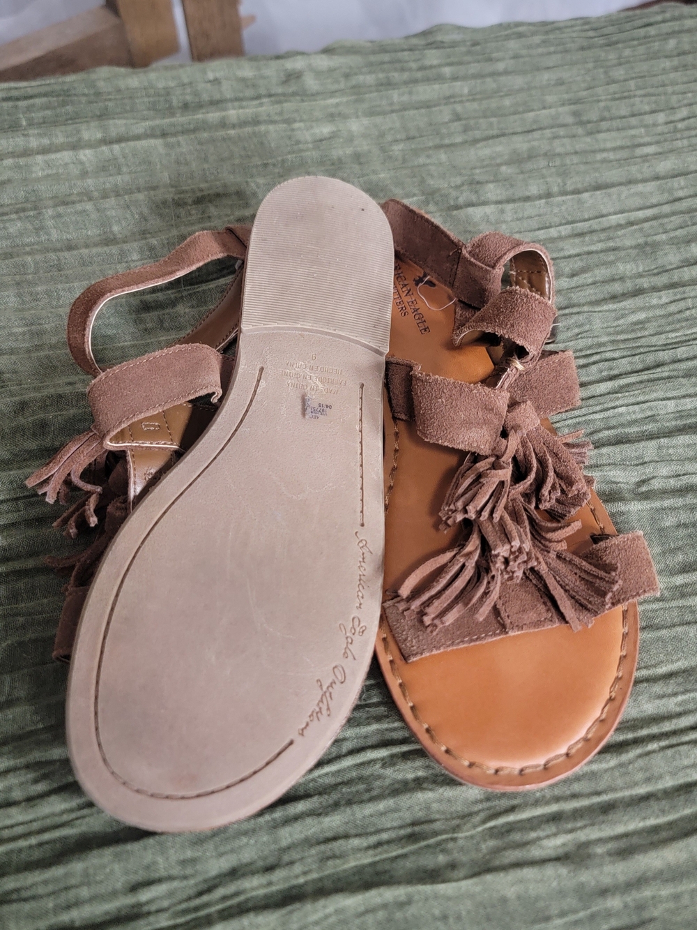 American Eagle Outfitters Brown Suede Tassel Sandals Size 9 Boho Festival - Picture 5 of 6